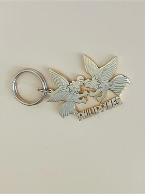Philippines Souvenir keychain gold tone